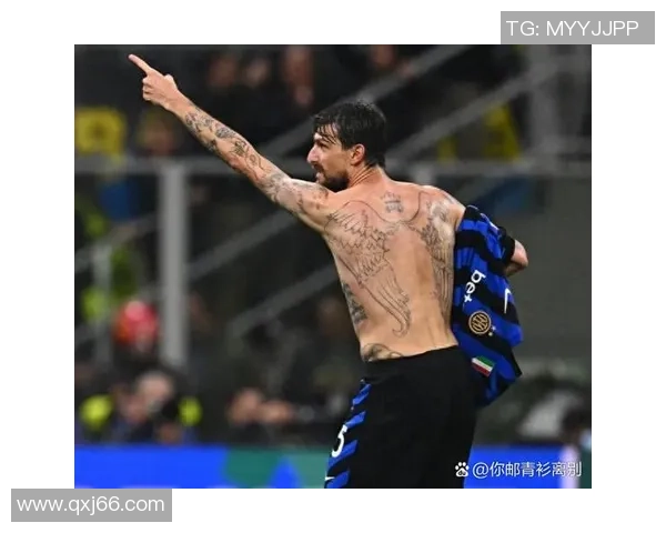 欧联杯精彩对决巴黎圣日耳曼与AC米兰战成平局神扑瞬间引发全场热潮