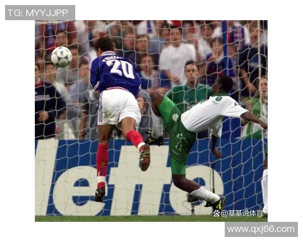 英超精彩对决曼联大胜那不勒斯帽子戏法引爆全场热情 英超精彩对决曼联大胜那不勒斯帽子戏法引爆全场热情