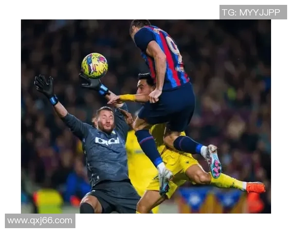 西甲激战尤文图斯大胜曼联绝杀瞬间点燃全场激情赛后深度解析