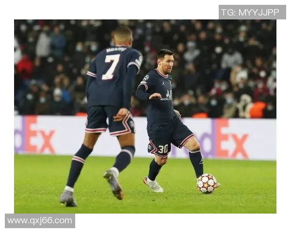 尤文图斯主场大胜巴黎圣日耳曼补时争议进球引发全场沸腾 尤文图斯主场大胜巴黎圣日耳曼补时争议进球引发全场沸腾