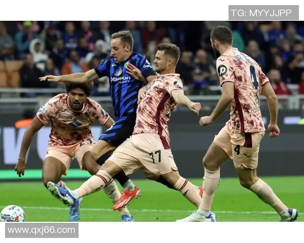 意甲焦点战波尔图与尤文图斯战平帽子戏法引发全场热烈反响