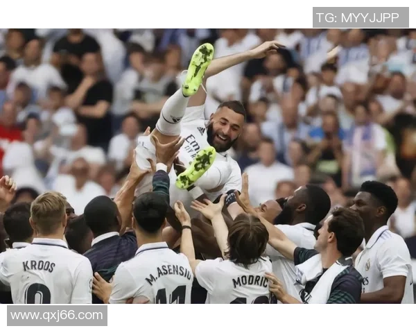 西甲盛宴:尤文图斯狂胜皇马五球乌龙球瞬间点燃全场激情 西甲盛宴:尤文图斯狂胜皇马五球乌龙球瞬间点燃全场激情