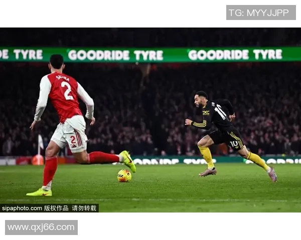 中超激战阿森纳与曼城平局点球大战引发全场热潮与转会传闻 中超激战阿森纳与曼城平局点球大战引发全场热潮与转会传闻