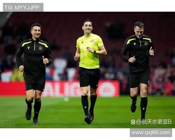 国王杯波尔图大胜切尔西补时进球引发争议判罚全场沸腾 国王杯波尔图大胜切尔西补时进球引发争议判罚全场沸腾