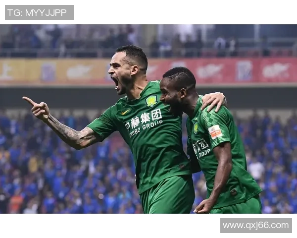 中超精彩对决里昂逆转曼城全场沸腾瞬间回顾与分析