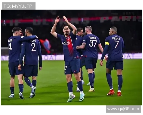 德甲精彩对决巴黎圣日耳曼与多特蒙德激战成平局帽子戏法引爆全场